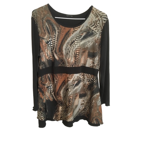 3/$30 - Animal Print Tunic - Picture 7 of 7